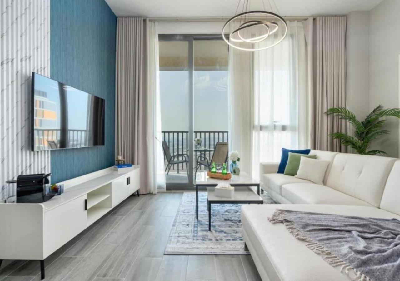 Spacious 2br With Scenic Balcony Outlook At Mesk 1 By Vibel