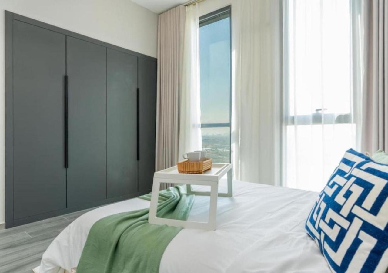 Spacious 2br With Scenic Balcony Outlook At Mesk 1 By Vibel * Dubai