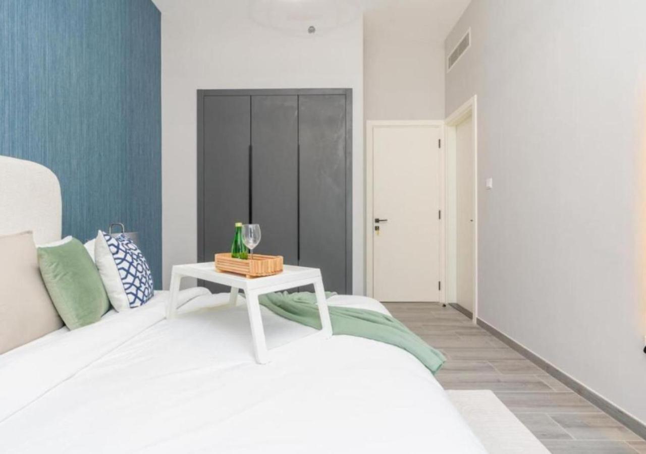 Spacious 2br With Scenic Balcony Outlook At Mesk 1 By Vibel * Dubai